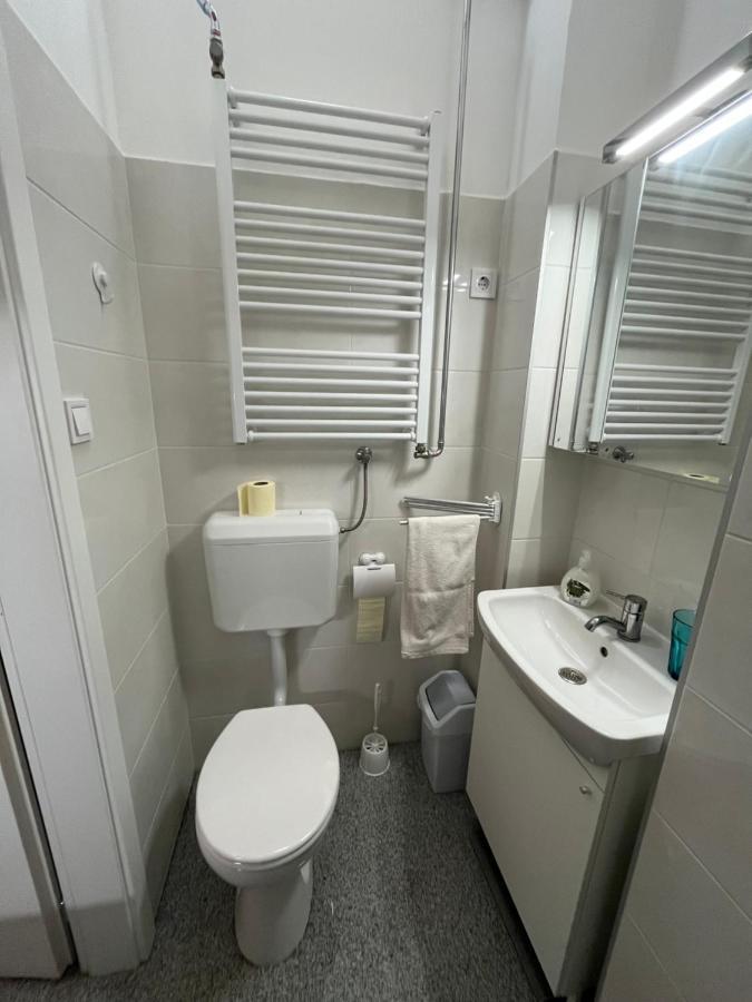 Garibaldik Apartman Apartment Budapest Exterior photo